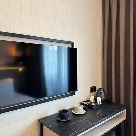 Gnc Airport Hotel