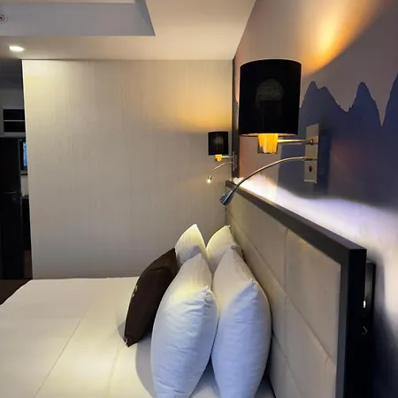 Hotel Gnc Airport 4*