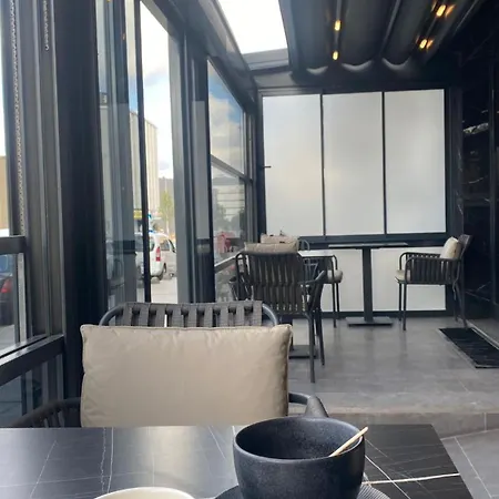 Hotel Gnc Airport 4*