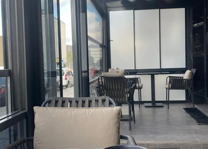 Hotel Gnc Airport 4*